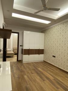 Bedroom Image of 2700 Sq.ft 4 BHK Builder Floor for sale in Pitampura New Delhi for Rs. 72500000