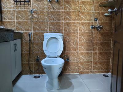 Image of 1040 Sq.ft 2 BHK Apartment / Flat for rent in Logix Blossom Greens, Sector 143, Noida for Rs. 42500
