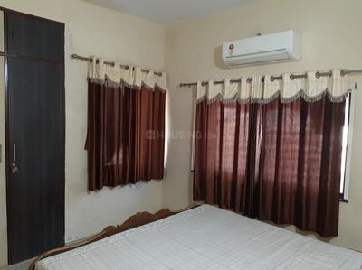 Bedroom Image of 650 Sq.ft 2 BHK Apartment / Flat for sale in Madhapar Rajkot for Rs. 2100000