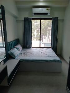 Bedroom Image of 1100 Sq.ft 3 BHK Apartment / Flat for rent in Vile Parle East Mumbai for Rs. 150000