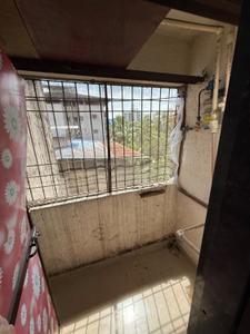 Bedroom Image of 1300 Sq.ft 3 BHK Apartment / Flat for rent in Paras Thakur Complex, Kandivali East Mumbai for Rs. 60000