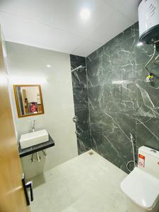 Bathroom Image of Urbanroomz Coliving PG Nearby Star Mall  in Sector 30, Gurgaon