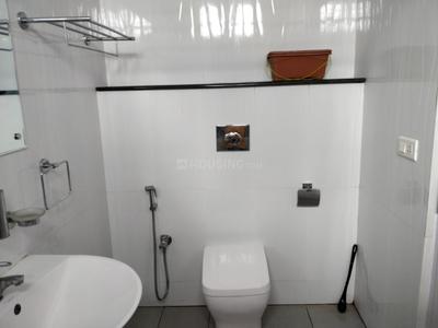 Bathroom Image of 2300 Sq.ft 4 BHK Builder Floor for rent in Niveditha Nagar Mysore for Rs. 48000