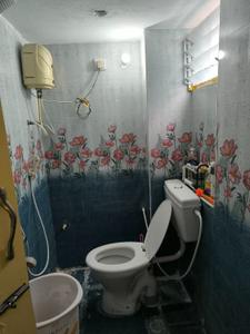 Bathroom Image of 3000 Sq.ft 8 BHK Independent House for sale in Purasawalkam Chennai for Rs. 28000000