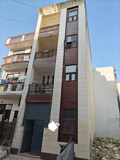 Creative Ultra Luxurious Builder Floor Main Image 1