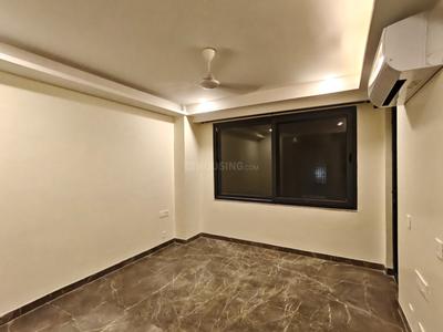 Bedroom Image of 1800 Sq.ft 3 BHK Builder Floor for rent in South Extension II New Delhi for Rs. 135000