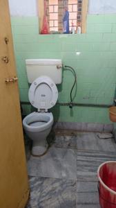 Bathroom Image of 900 Sq.ft 2 BHK Apartment / Flat for sale in Dhakuria Kolkata for Rs. 4500000