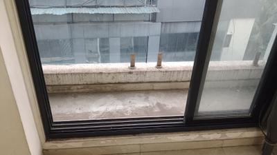 Balcony Image of 450 Sq.ft 1 BHK Apartment / Flat for sale in Kalwa Thane for Rs. 6500000