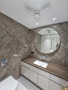 Bathroom Image of 2700 Sq.ft 4 BHK Builder Floor for sale in Green Park Extension New Delhi for Rs. 80500000