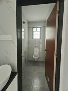 Bathroom Image of 1105 Sq.ft 2 BHK Apartment / Flat for rent in Baner Pune for Rs. 32000