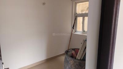 Bedroom Image of 1100 Sq.ft 2.5 BHK Apartment / Flat for sale in Amrapali Silicon City, Sector 76 Noida for Rs. 12300000
