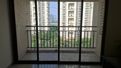 Balcony Image of 975 Sq.ft 2 BHK Apartment / Flat for rent in Lodha Paradise, Thane West Thane for Rs. 40000