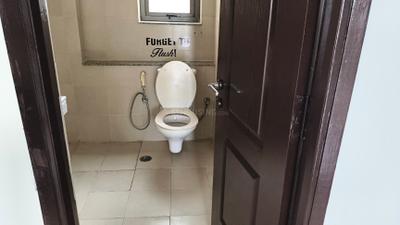 Image of 995 Sq.ft 2 BHK Apartment / Flat for sale in Unitech Uniworld Gardens 2, Sector 47, Gurgaon for Rs. 13600000