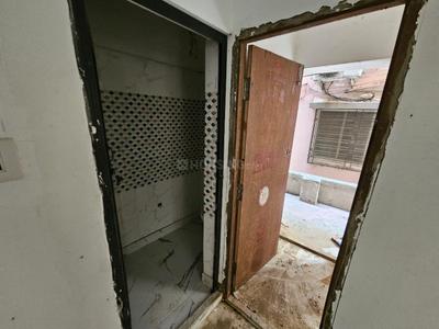 Bathroom Image of 600 Sq.ft 2 BHK Apartment / Flat for sale in Baguiati Kolkata for Rs. 2100000
