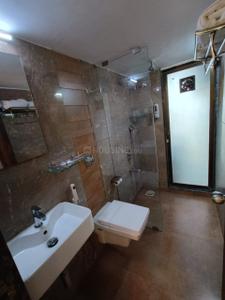 Bathroom Image of 710 Sq.ft 2 BHK Apartment / Flat for sale in Santacruz East Mumbai for Rs. 25000000