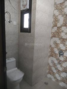 Bathroom Image of 640 Sq.ft 2 BHK Builder Floor for sale in Sector 8 Dwarka New Delhi for Rs. 10500000