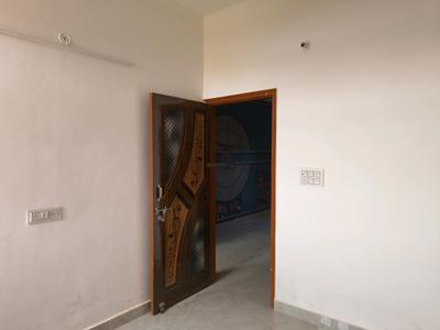 Bedroom Image of 900 Sq.ft 3 BHK Builder Floor for sale in DLF Ankur Vihar Ghaziabad for Rs. 3330426