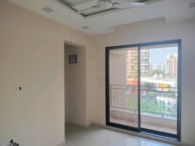 Living Room Image of 550 Sq.ft 1 BHK Apartment / Flat for rent in Puraniks Kanchan Pushp Society, Kasarvadavali Thane for Rs. 26000