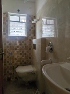 Common Bathroom Image of 900 Sq.ft 2 BHK Apartment / Flat for sale in Lake Town Kolkata for Rs. 5220000