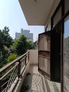 Bedroom One Image of 1300 Sq.ft 3 BHK Builder Floor for rent in Rohini Extension New Delhi for Rs. 15000