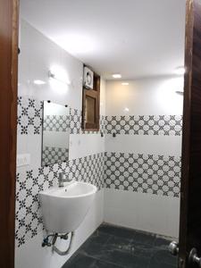 Common Bathroom Image of 1900 Sq.ft 3 BHK Apartment / Flat for sale in CGHS Orchid Valley Apartment, Sector 19 Dwarka New Delhi for Rs. 30000000
