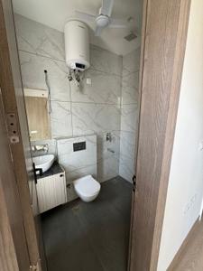 Bathroom Image of 1500 Sq.ft 3 BHK Builder Floor for sale in Sector 70A Gurgaon for Rs. 18500000