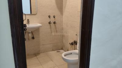 Image of 2000 Sq.ft 3 BHK Apartment / Flat for sale in Assotech Yarrow Apartments, Sector 62, Noida for Rs. 22000000