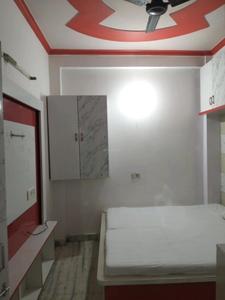 Bedroom Image of 400 Sq.ft 1 RK Apartment / Flat for rent in Anand Vihar New Delhi for Rs. 8500