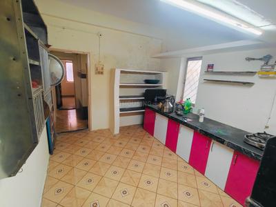 Kitchen Image of 770 Sq.ft 2 BHK Apartment / Flat for rent in Gaon Bhag Sangli for Rs. 9000
