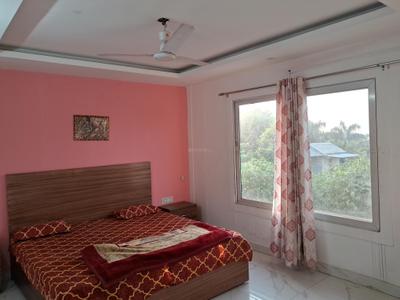 Bedroom Image of 12000 Sq.ft 6 BHK Villa for sale in Dkrrish Alaska Farms, Nagli Bahrampur Noida for Rs. 12500000