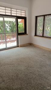 Bedroom Image of 1600 Sq.ft 3 BHK Builder Floor for rent in Salt Lake City Kolkata for Rs. 50000