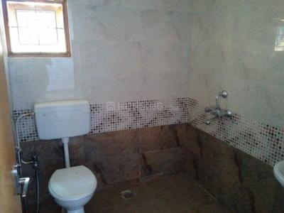 Bathroom Image of 650 Sq.ft 2 BHK Builder Floor for rent in Byrathi Bengaluru for Rs. 23000