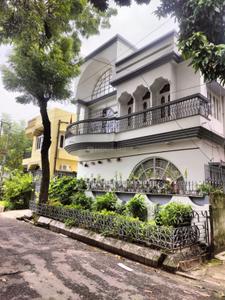 6 BHK Independent House