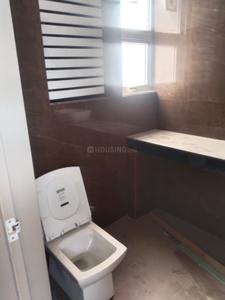 Bathroom Image of 3670 Sq.ft 4 BHK Apartment / Flat for rent in Shalimar One World Pinnacle, Gomti Nagar Lucknow for Rs. 40000
