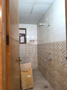 Common Bathroom Image of 1350 Sq.ft 3 BHK Builder Floor for sale in Indirapuram Ghaziabad for Rs. 13499999