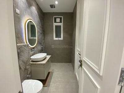 Image of 2600 Sq.ft 4 BHK Builder Floor for sale in Model Town, New Delhi for Rs. 62500000