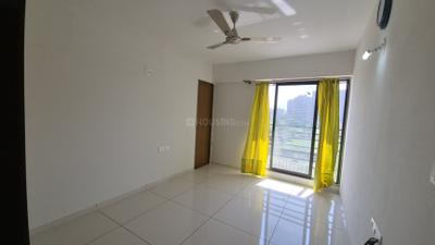 Bedroom Image of 2000 Sq.ft 3 BHK Apartment / Flat for rent in The Atlantis 84, Zundal Ahmedabad for Rs. 25000
