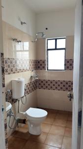 Bathroom Image of 939 Sq.ft 3 BHK Apartment / Flat for rent in Gems City, Joka Kolkata for Rs. 20000