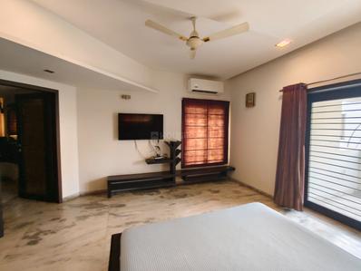 Bedroom Image of 3000 Sq.ft 3.5 BHK Villa for sale in Akota Vadodara for Rs. 50000000