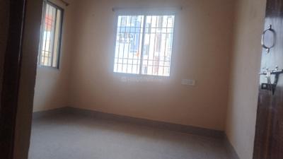 Bedroom Image of 1100 Sq.ft 2 BHK Builder Floor for rent in Gola Road Patna for Rs. 11500