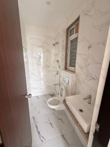 Image of 976 Sq.ft 2 BHK Apartment / Flat for rent in Monte South, Byculla, Mumbai for Rs. 140000