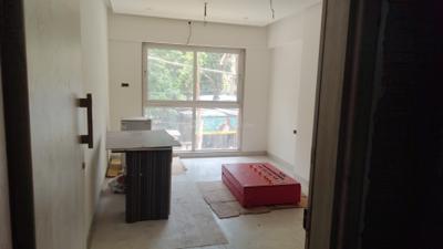 Living Room Image of 990 Sq.ft 2 BHK Apartment / Flat for sale in M S Kesar Leor, Ghatkopar West Mumbai for Rs. 20000000