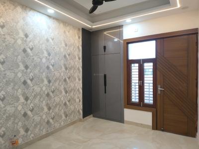 Bedroom Image of 1100 Sq.ft 3 BHK Apartment / Flat for sale in Shastri Nagar Ghaziabad for Rs. 6665211