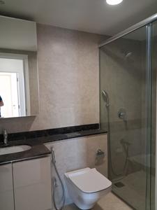 Common Bathroom Image of 2888 Sq.ft 3 BHK Apartment / Flat for sale in DLF Capital Greens Phase 1 And 2, Karampura New Delhi for Rs. 65000000