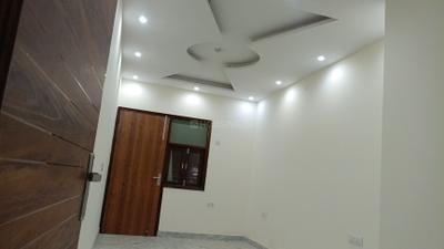 Bedroom Image of 1125 Sq.ft 3 BHK Builder Floor for sale in Pitampura New Delhi for Rs. 10000000