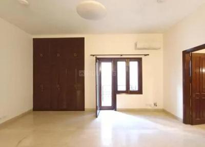 Bedroom Image of 7200 Sq.ft 4 BHK Builder Floor for rent in Panchsheel Park New Delhi for Rs. 450000