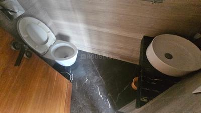 Bathroom Image of 2500 Sq.ft 3 BHK Apartment / Flat for sale in Omkar 1973 Worli , Worli Mumbai for Rs. 150000000