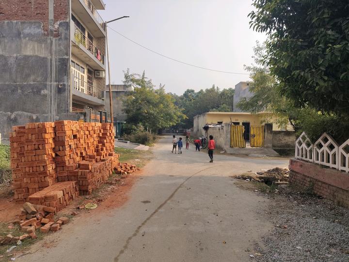 Block D, Sector Xu 2 Greater Noida Main Image 1