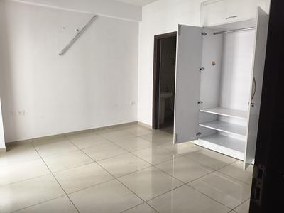 Bedroom Image of 1020 Sq.ft 2 BHK Apartment / Flat for rent in Gulshan Botnia, Sector 144 Noida for Rs. 33000