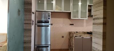 Bathroom Image of 830 Sq.ft 2.5 BHK Apartment / Flat for rent in Evershine Crown, Kandivali East Mumbai for Rs. 85000